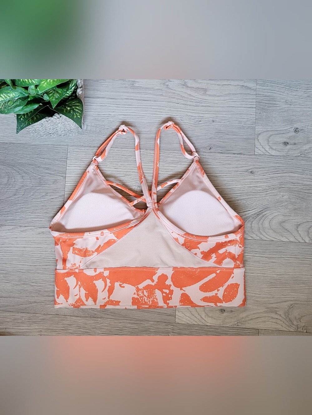 Nike One Luxe Icon Indy Clash Dri-Fit Light Impact Orange White Sport Bra, US M - Picture 14 of 16